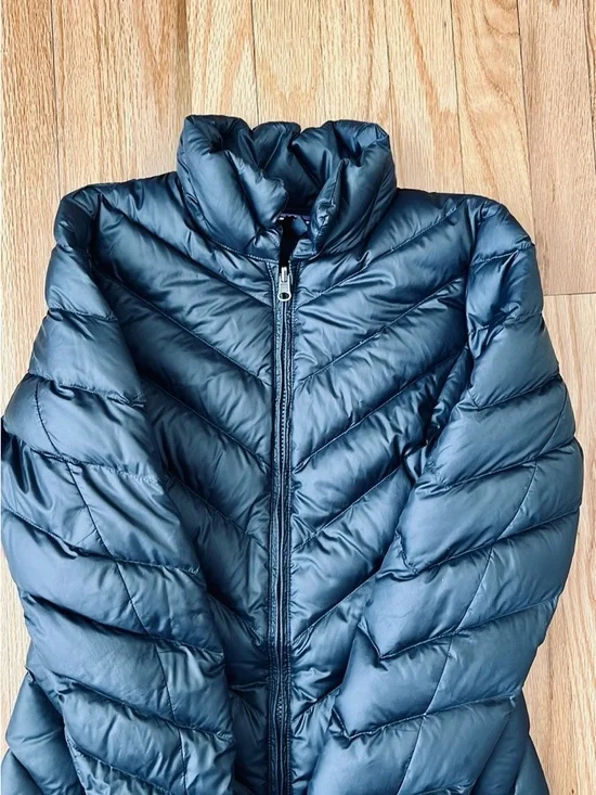 Patagonia long Women's Dark Blue Jacket women’s size Xs - Picture 3 of 12